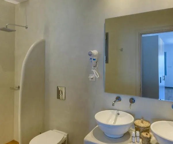 Cycladic Breeze With Private Pool *